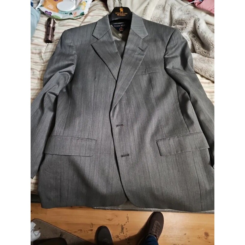 Men's suit - Picture 1 of 10